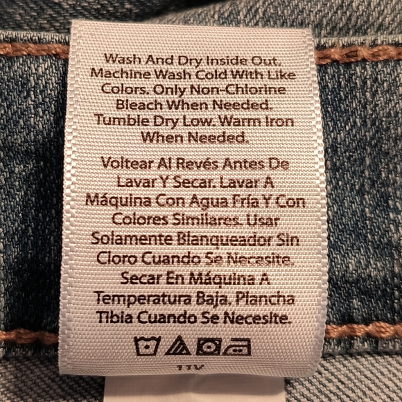 Women Boot Cut Jeans Bundle / Size 16W - Picture 6 of 10